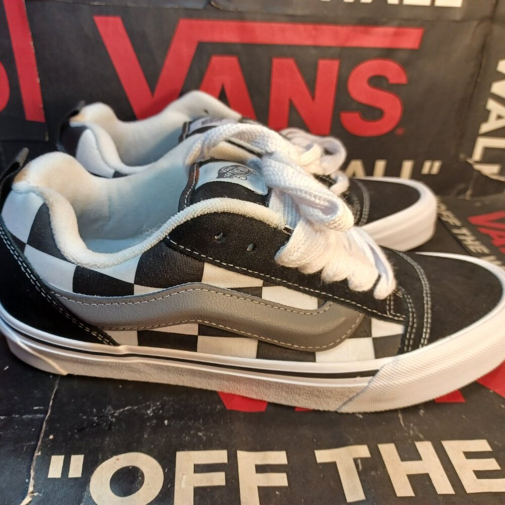 Vans Men's 9/Women's 10.5 Knu Skool Mega Check Black VN0009QCCJJ
